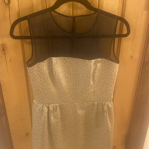 size 4 gold and black dress - Picture 1 of 5